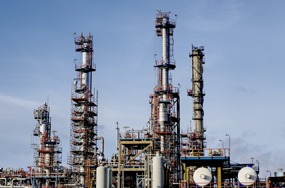 iGateway refinery and industrial operations